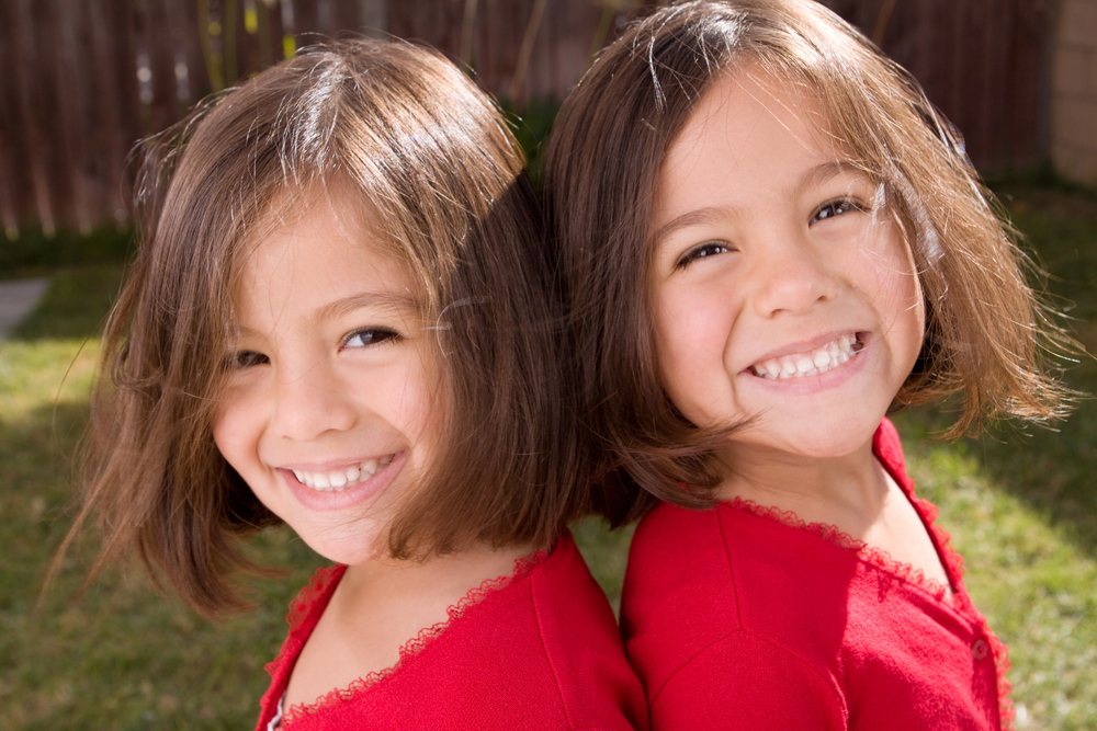 What New Jersey Twins Must Know About Mixed Credit Reports 