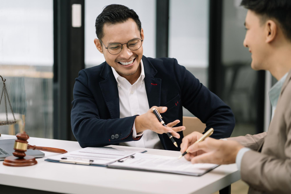 Why You Should Consider A Free Consultation With An NYC Credit Lawyer